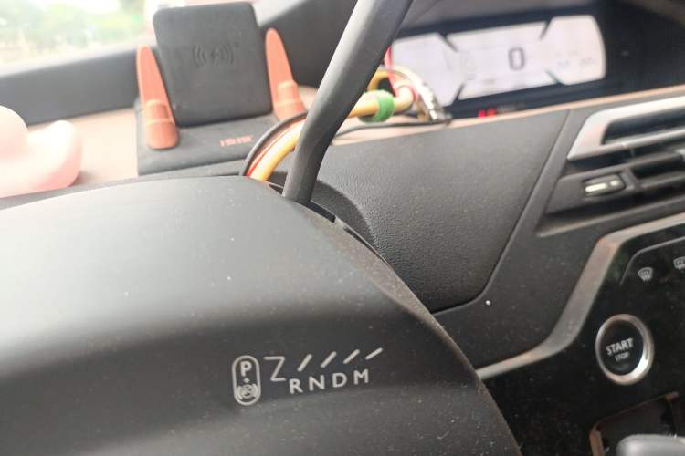 Used Citroen C4 Picasso 2015 Grand 1.6T Luxury 7-Seater Gear Lever