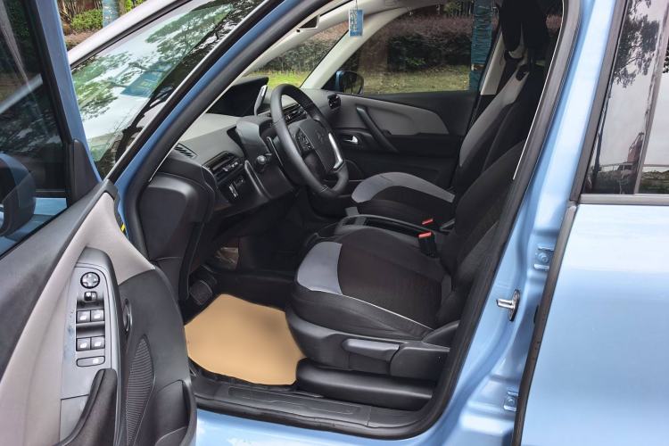 Used Citroen C4 Picasso 2015 Grand 1.6T Fashion Model 7 Seats Interior 6