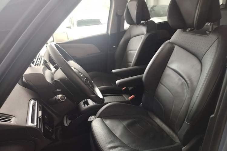 Used Citroen C4 Picasso 2015 Grand 1.6T Luxury 7-Seater Left Front Seat