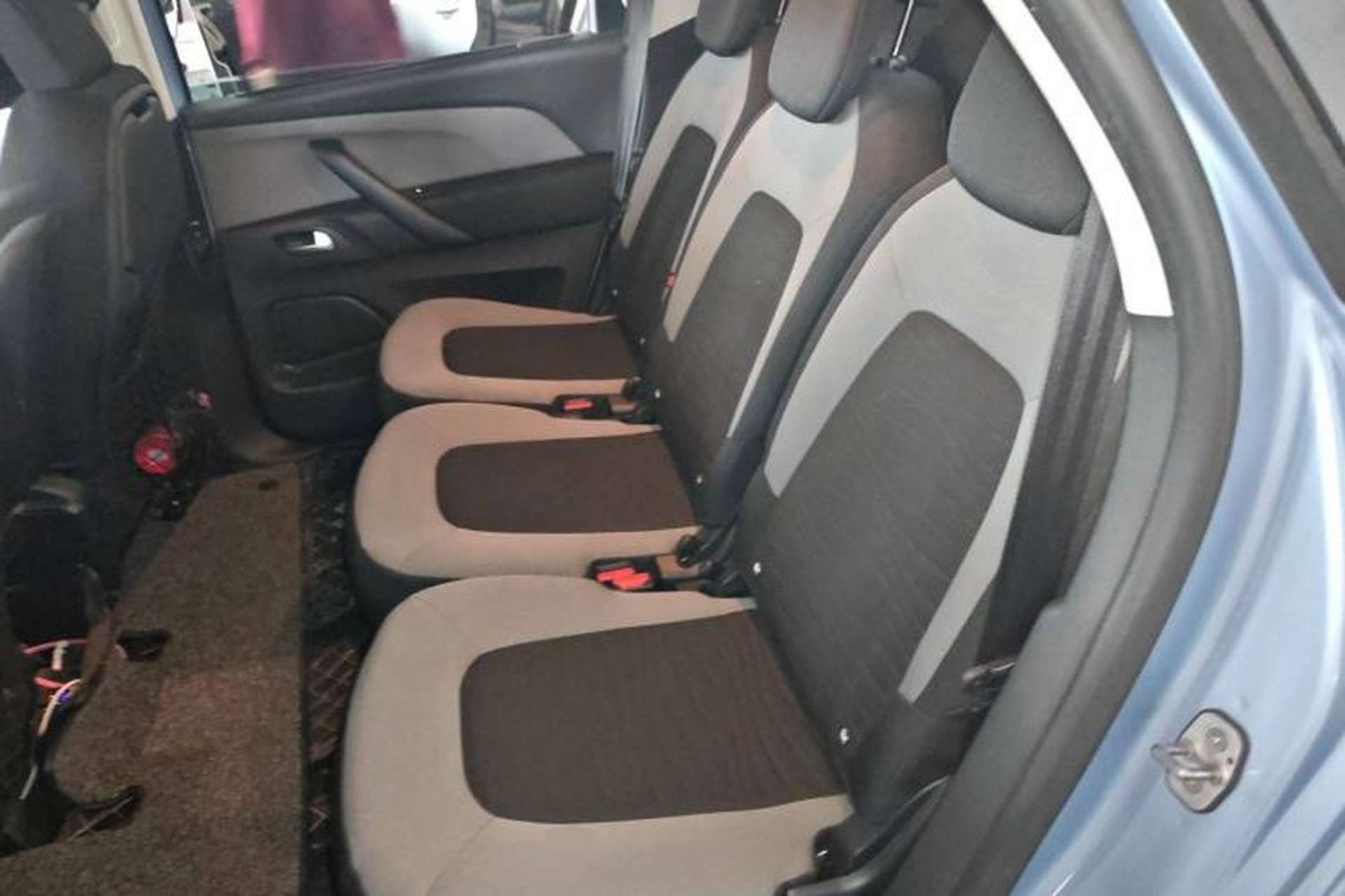 Used Citroen C4 Picasso 2015 1.6T Fashion Model 5 Seats Left Rear Seat