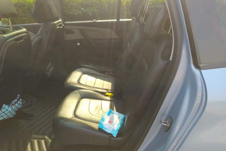 Used Citroen C4 Picasso 2015 Grand 1.6T Luxury 7-Seater Left Rear Seat