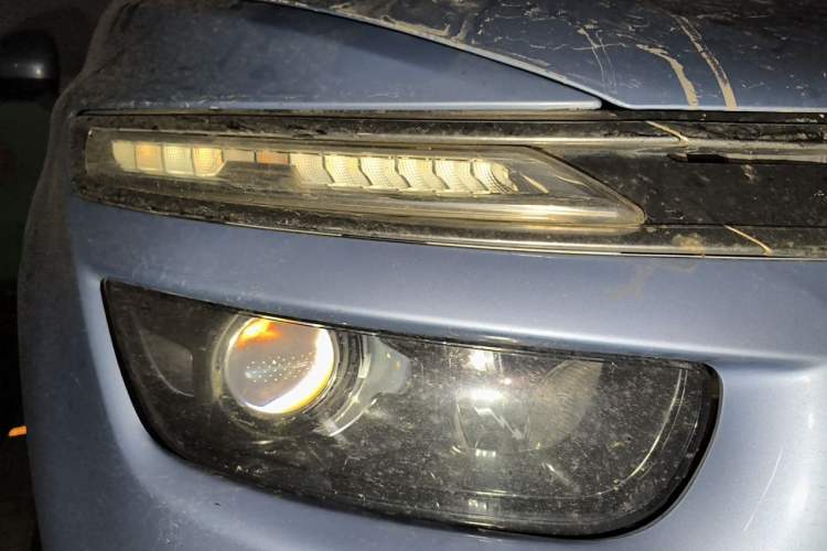 Used Citroen C4 Picasso 2015 Grand 1.6T Luxury 7-Seater Right Front Headlight
