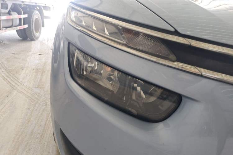 Used Citroen C4 Picasso 2015 Grand 1.6T Fashion Model 7 Seats Right Front Headlight
