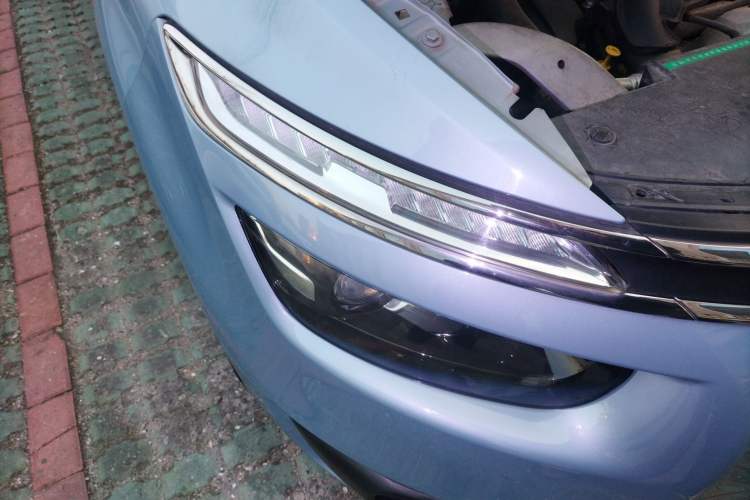 Used Citroen C4 Picasso 2015 Grand 1.6T Luxury 7-Seater Right Front Headlight