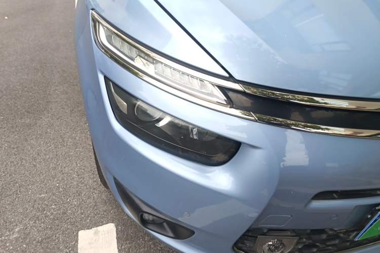 Used Citroen C4 Picasso 2015 Grand 1.6T Luxury 7-Seater Right Front Headlight