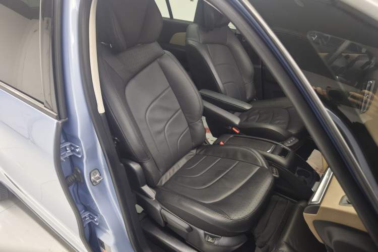 Used Citroen C4 Picasso 2015 Grand 1.6T Luxury 7-Seater Right Front Seat