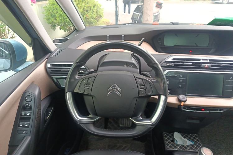 Used Citroen C4 Picasso 2015 Grand 1.6T Luxury 7-Seater Steering Wheel