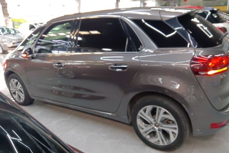 Used Citroen C4 Picasso 2015 1.6T Luxury 5-Seat Model Exterior 3
