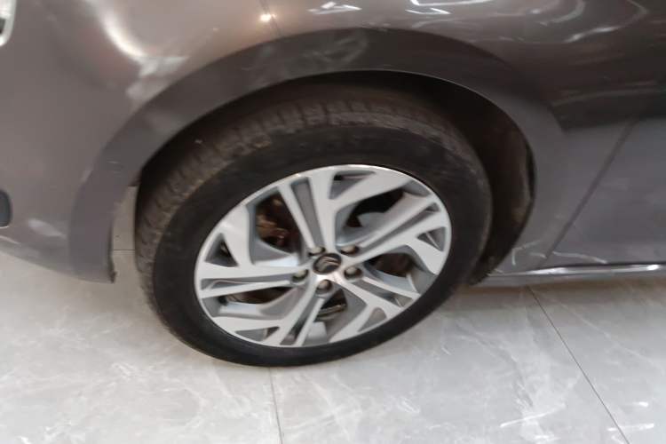 Used Citroen C4 Picasso 2015 1.6T Luxury 5-Seat Model Exterior 7