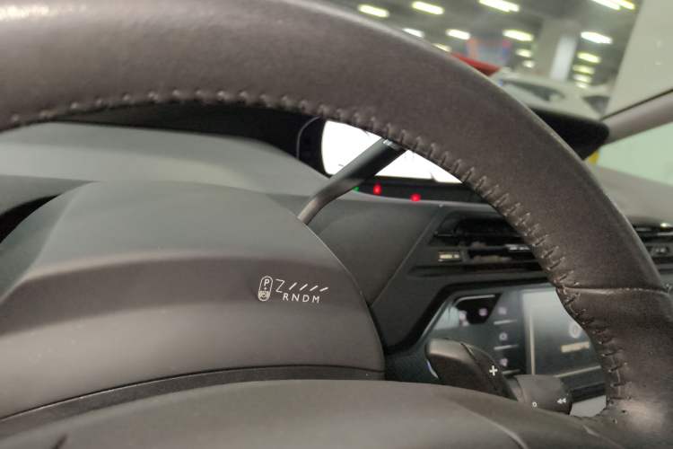 Used Citroen C4 Picasso 2015 Grand 1.6T Fashion Model 7 Seats Gear Lever