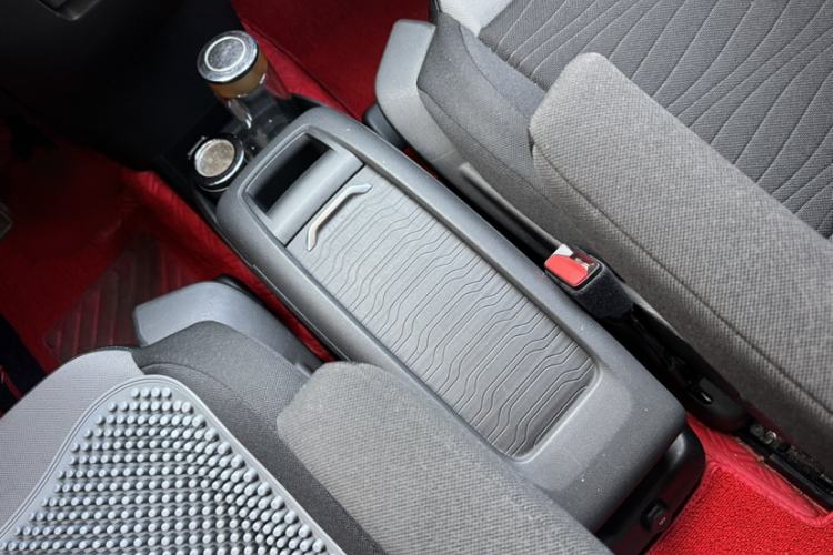 Used Citroen C4 Picasso 2015 1.6T Fashion Model 5 Seats Interior 9