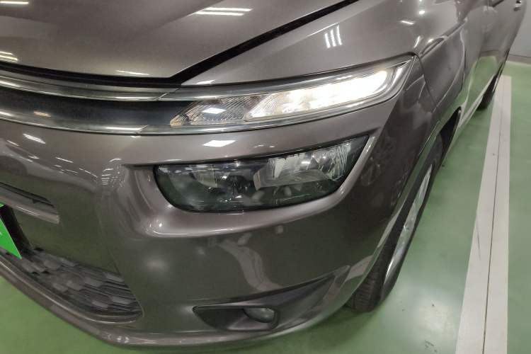 Used Citroen C4 Picasso 2015 Grand 1.6T Fashion Model 7 Seats Left Front Headlight
