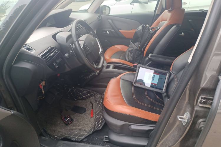 Used Citroen C4 Picasso 2015 1.6T Fashion Model 5 Seats Left Front Seat