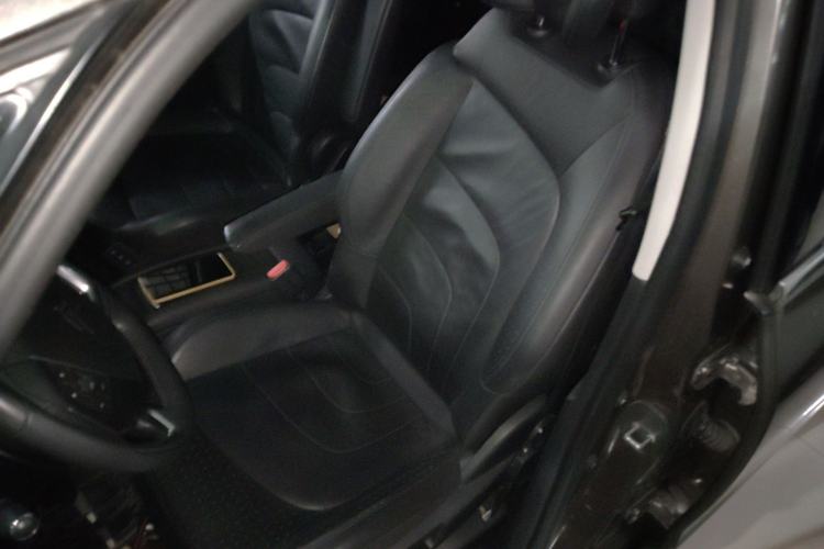 Used Citroen C4 Picasso 2015 1.6T Luxury 5-Seat Model Left Front Seat