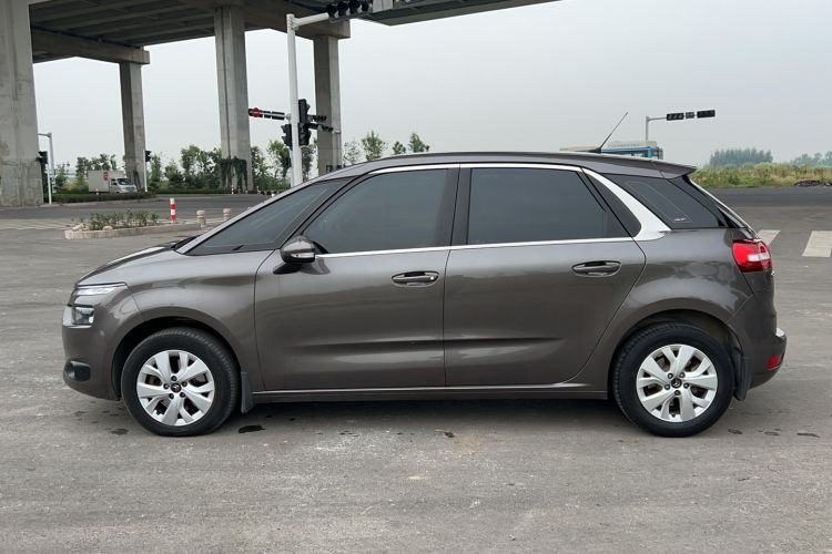 Used Citroen C4 Picasso 2015 1.6T Fashion Model 5 Seats Left Side