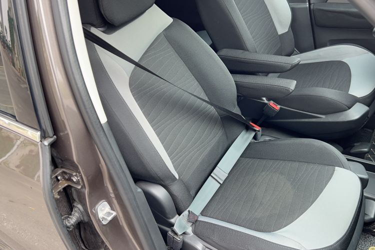 Used Citroen C4 Picasso 2015 1.6T Fashion Model 5 Seats Right Front Seat