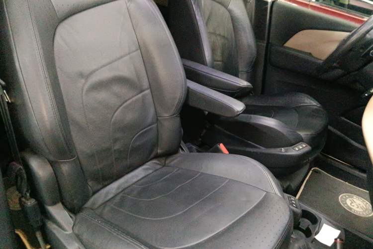 Used Citroen C4 Picasso 2015 1.6T Luxury 5-Seat Model Right Front Seat