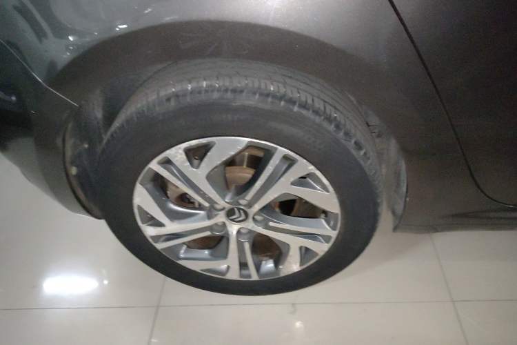 Used Citroen C4 Picasso 2015 1.6T Luxury 5-Seat Model Right Rear Wheel Hub