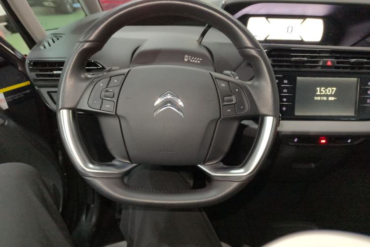 Used Citroen C4 Picasso 2015 Grand 1.6T Fashion Model 7 Seats Steering Wheel