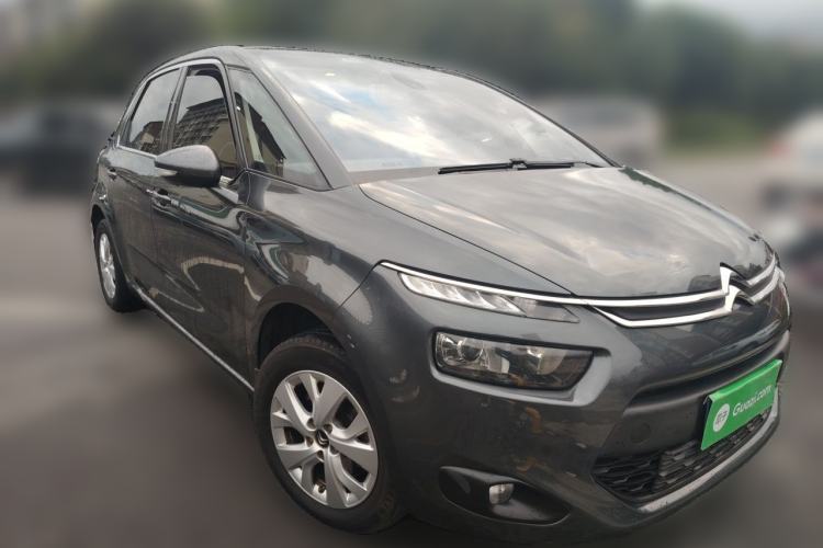Used Citroen C4 Picasso 2015 1.6T Fashion Model 5 Seats Front Right 45 Deg