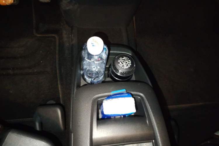 Used Citroen C4 Picasso 2015 1.6T Fashion Model 5 Seats Gear Lever