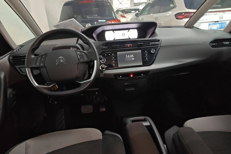 Used Citroen C4 Picasso 2015 Grand 1.6T Fashion Model 7 Seats Interior 2