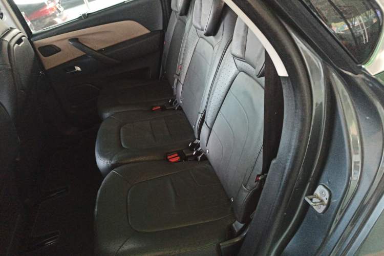 Used Citroen C4 Picasso 2015 1.6T Luxury 5-Seat Model Left Rear Seat