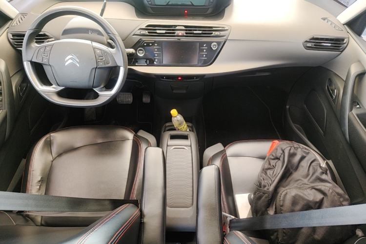 Used Citroen C4 Picasso 2015 1.6T Fashion Model 5 Seats Center Console
