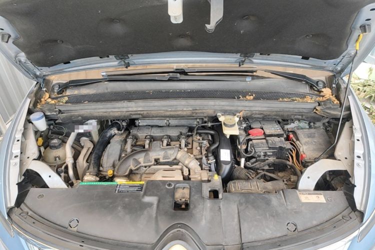 Used Citroen C4 Picasso 2015 1.6T Fashion Model 5 Seats Engine Bay