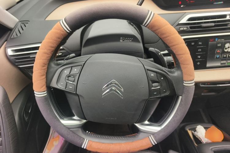 Used Citroen C4 Picasso 2015 1.6T Luxury 5-Seat Model Steering Wheel