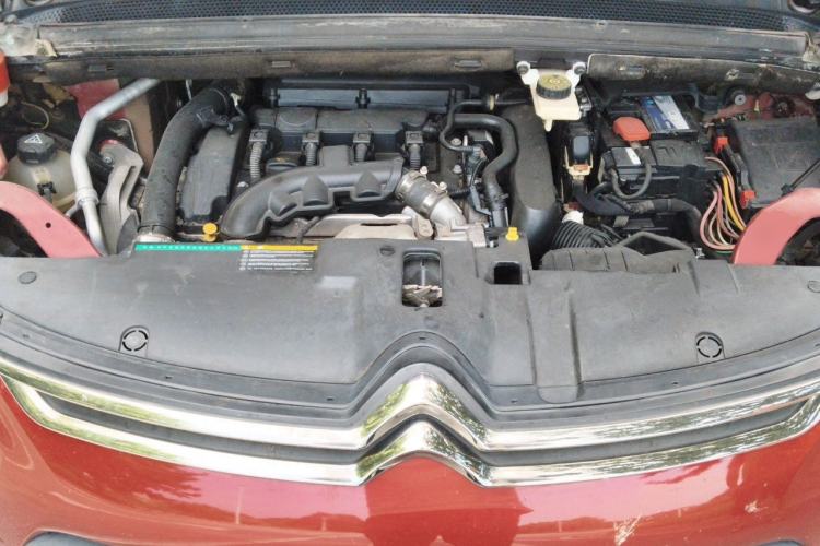 Used Citroen C4 Picasso 2015 1.6T Fashion Model 5 Seats Engine Bay