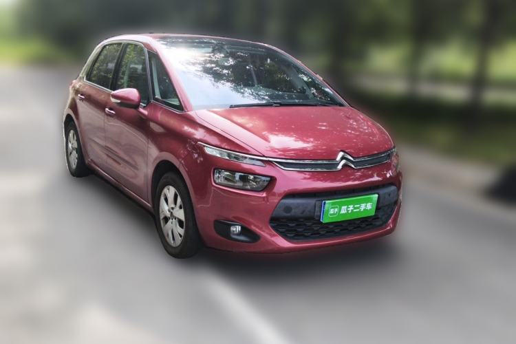 Used Citroen C4 Picasso 2015 1.6T Fashion Model 5 Seats Front Right 45 Deg