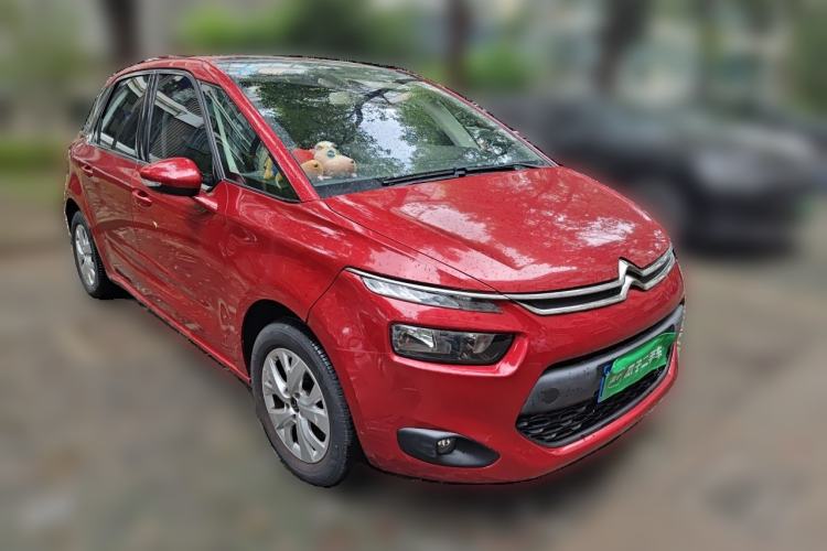 Used Citroen C4 Picasso 2015 1.6T Fashion Model 5 Seats Front Right 45 Deg