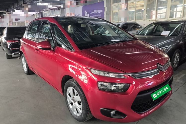 Used Citroen C4 Picasso 2015 1.6T Fashion Model 5 Seats Front Right 45 Deg