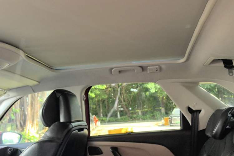 Used Citroen C4 Picasso 2015 1.6T Luxury 5-Seat Model Headliner