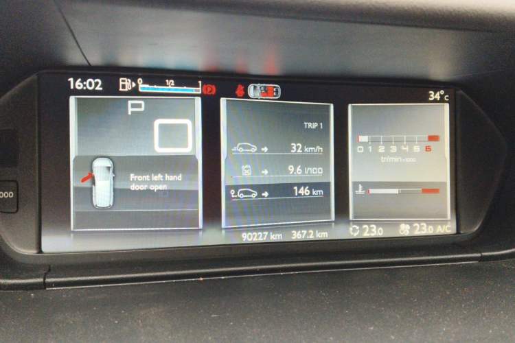 Used Citroen C4 Picasso 2015 1.6T Fashion Model 5 Seats Instrument Cluster