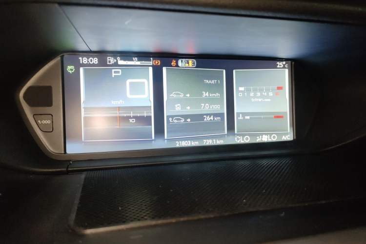 Used Citroen C4 Picasso 2015 1.6T Fashion Model 5 Seats Instrument Cluster