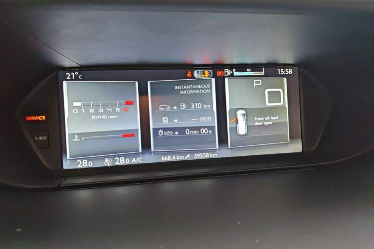 Used Citroen C4 Picasso 2015 1.6T Fashion Model 5 Seats Instrument Cluster