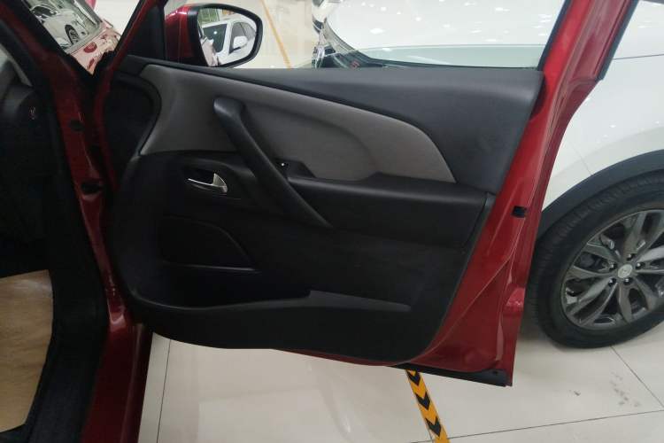 Used Citroen C4 Picasso 2015 1.6T Fashion Model 5 Seats Right Front Door Interior