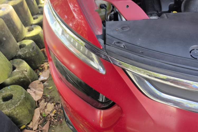 Used Citroen C4 Picasso 2015 1.6T Luxury 5-Seat Model Right Front Headlight