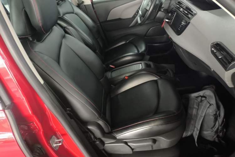 Used Citroen C4 Picasso 2015 1.6T Fashion Model 5 Seats Right Front Seat