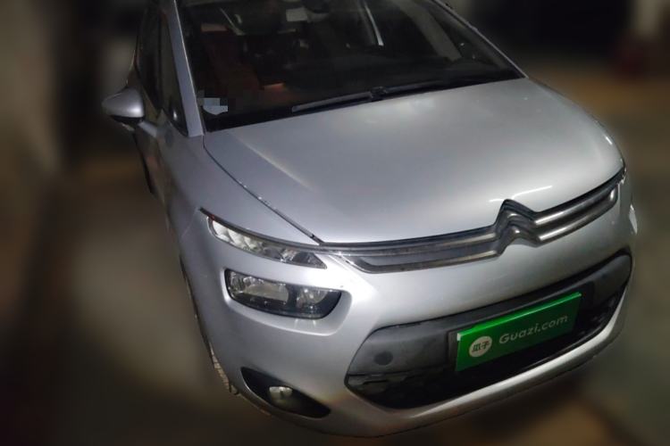 Used Citroen C4 Picasso 2015 1.6T Fashion Model 5 Seats Front Right 45 Deg