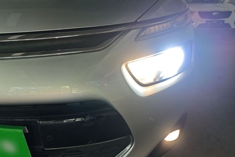 Used Citroen C4 Picasso 2015 1.6T Luxury 5-Seat Model Left Front Headlight