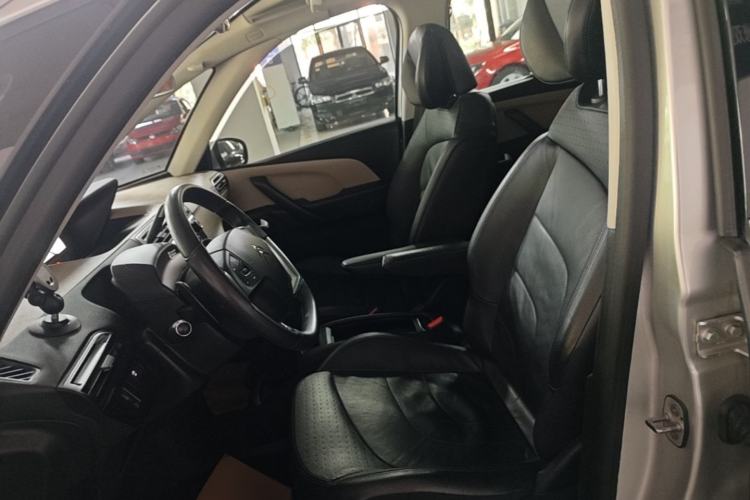 Used Citroen C4 Picasso 2015 1.6T Luxury 5-Seat Model Left Front Seat