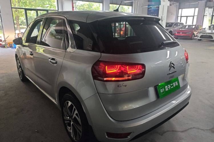Used Citroen C4 Picasso 2015 1.6T Luxury 5-Seat Model Rear Left 45 Deg