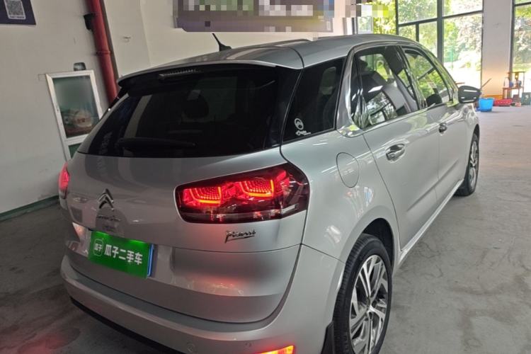 Used Citroen C4 Picasso 2015 1.6T Luxury 5-Seat Model Rear Right 45 Deg