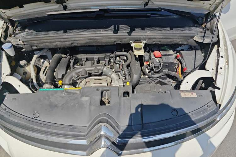 Used Citroen C4 Picasso 2015 Grand 1.6T Luxury 7-Seater Engine Bay
