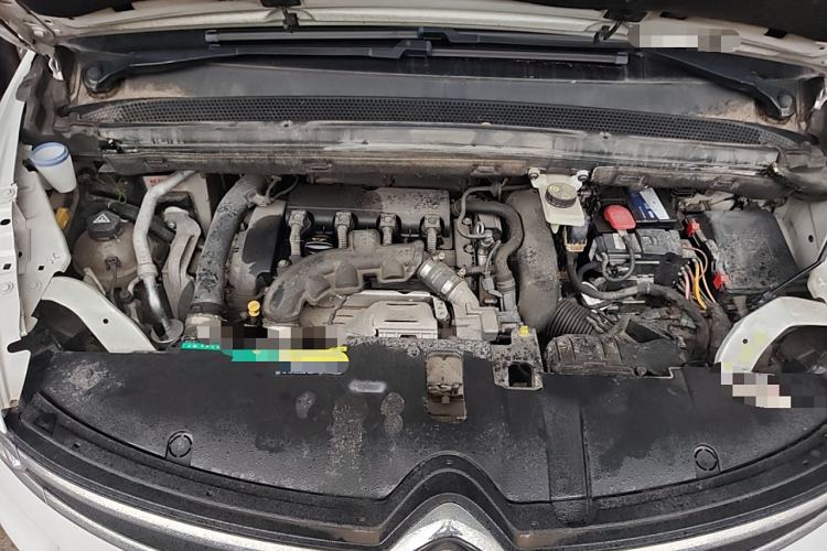 Used Citroen C4 Picasso 2015 Grand 1.6T Luxury 7-Seater Engine Bay