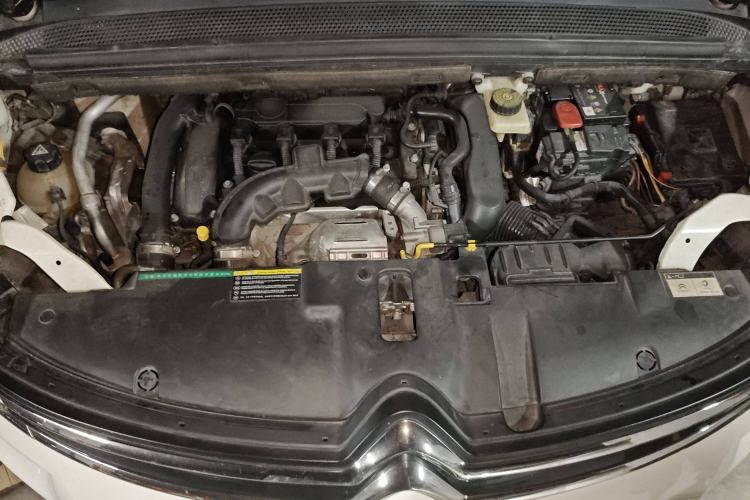 Used Citroen C4 Picasso 2015 Grand 1.6T Luxury 7-Seater Engine Bay