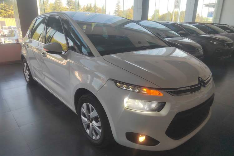 Used Citroen C4 Picasso 2015 1.6T Fashion Model 5 Seats Exterior 2